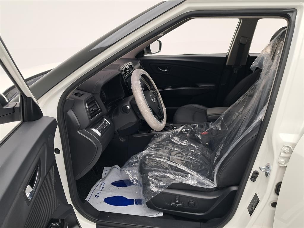 KG모빌리티(쌍용) 티볼리 베리 뉴 티볼리 2WD 가솔린 1.5 V5 이미지 11