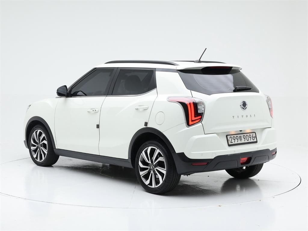 KG모빌리티(쌍용) 티볼리 베리 뉴 티볼리 2WD 가솔린 1.5 V5 이미지 4