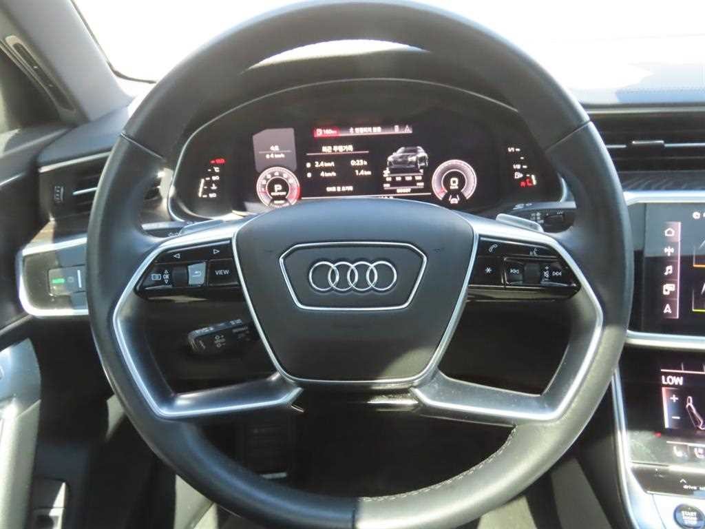 아우디 A6 A6 (C8) 45 TFSI 콰트로 프리미엄 이미지 11