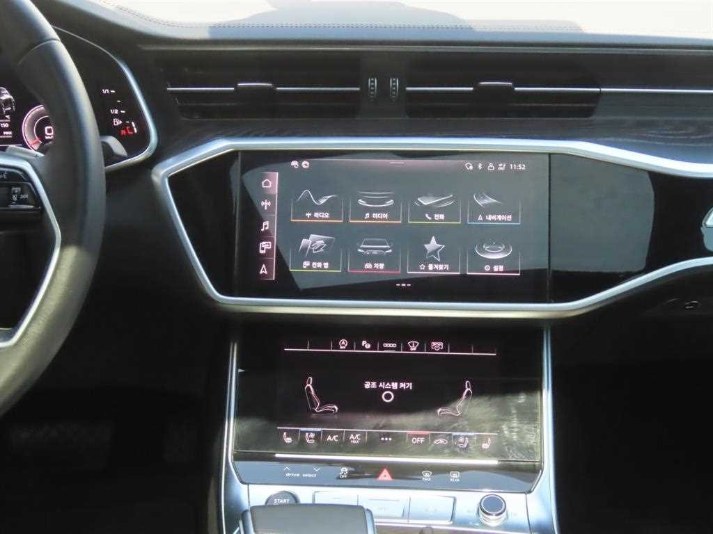 아우디 A6 A6 (C8) 45 TFSI 콰트로 프리미엄 이미지 12