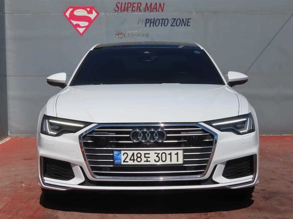 아우디 A6 A6 (C8) 45 TFSI 콰트로 프리미엄 이미지 2