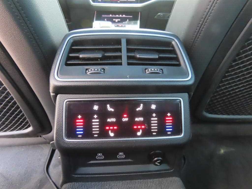 아우디 A6 A6 (C8) 45 TFSI 콰트로 프리미엄 이미지 8