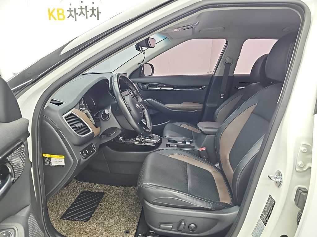 기아 셀토스 가솔린 1.6 터보 2WD 노블레스 이미지 11