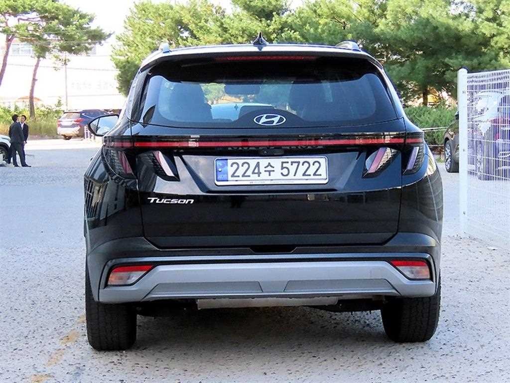 현대 투싼 더 뉴 투싼 (NX4) 가솔린 1.6 터보 2WD 인스퍼레이션 이미지 4