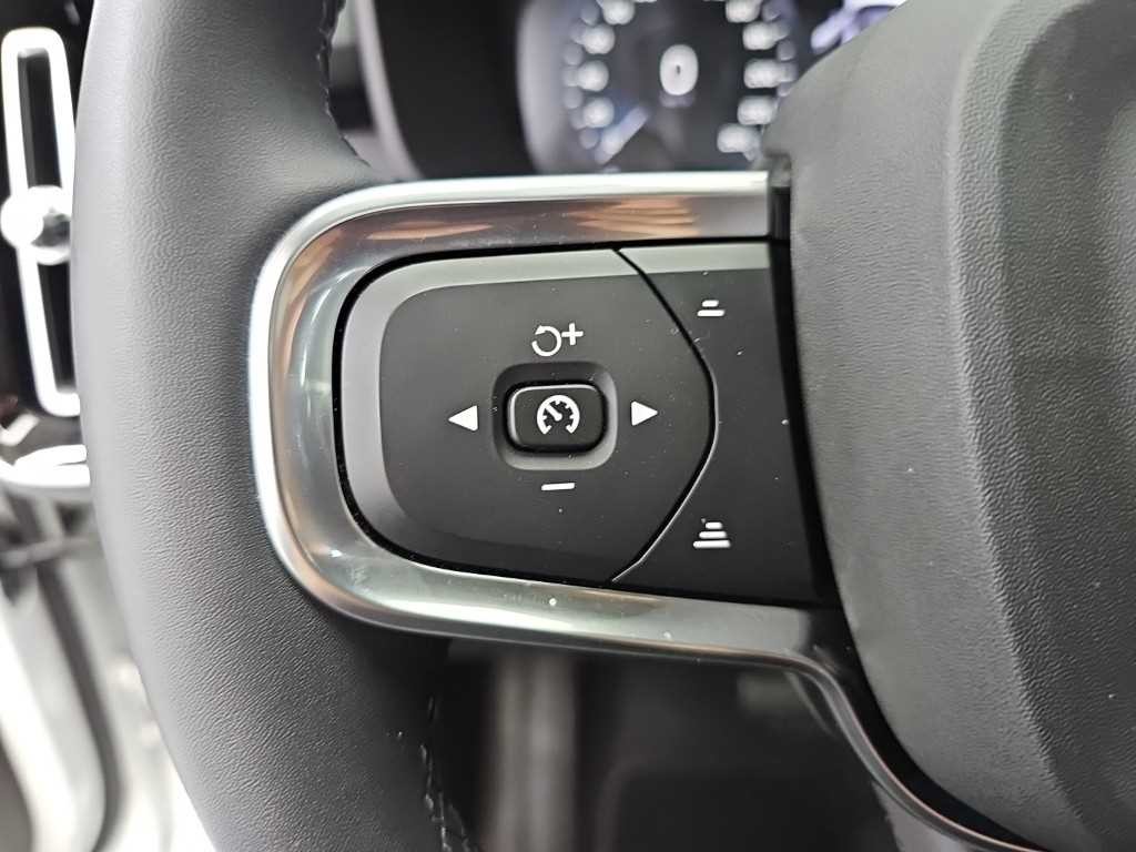 볼보 XC40 XC40 리차지 리차지 트윈 AWD 이미지 17