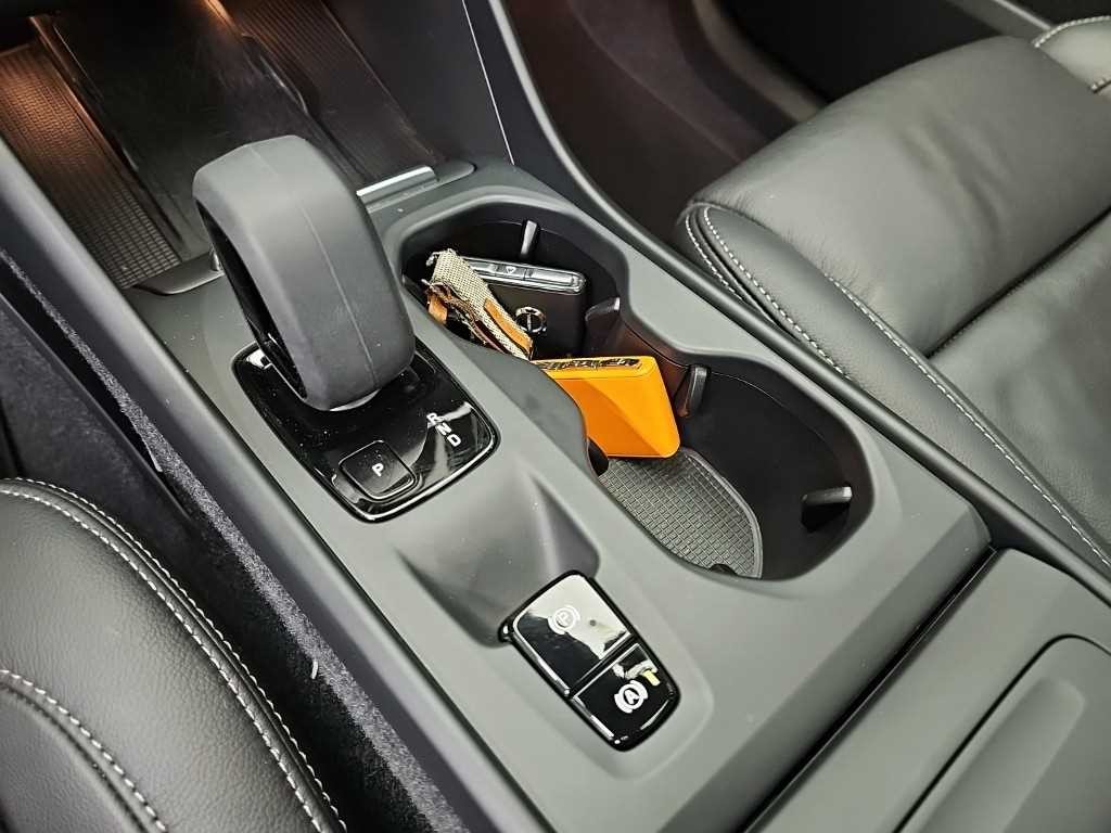 볼보 XC40 XC40 리차지 리차지 트윈 AWD 이미지 8