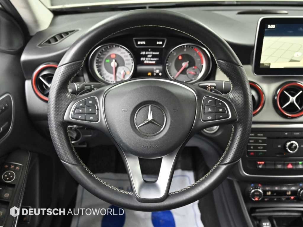 벤츠 GLA 클래스 GLA클래스 X156 GLA200 D 이미지 13