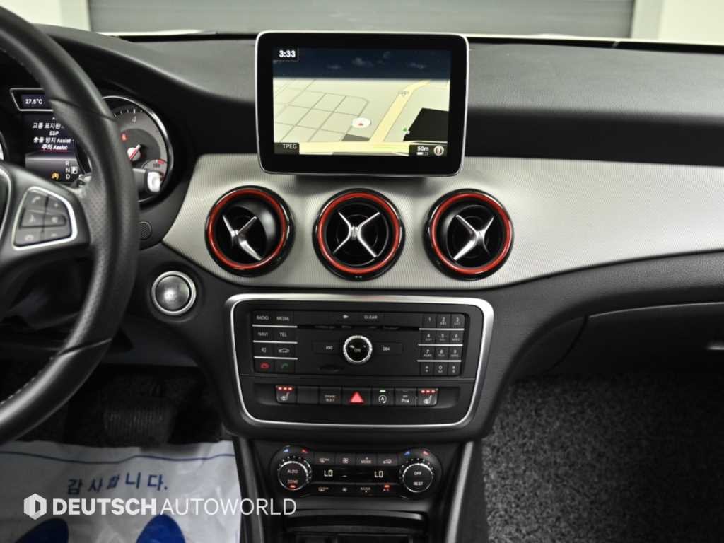 벤츠 GLA 클래스 GLA클래스 X156 GLA200 D 이미지 14