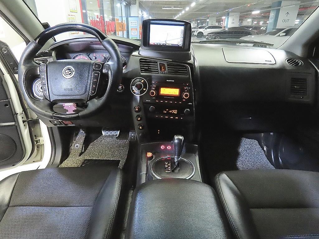 KG모빌리티(쌍용) 코란도 코란도스포츠 디젤 4WD CX7 패션 이미지 10