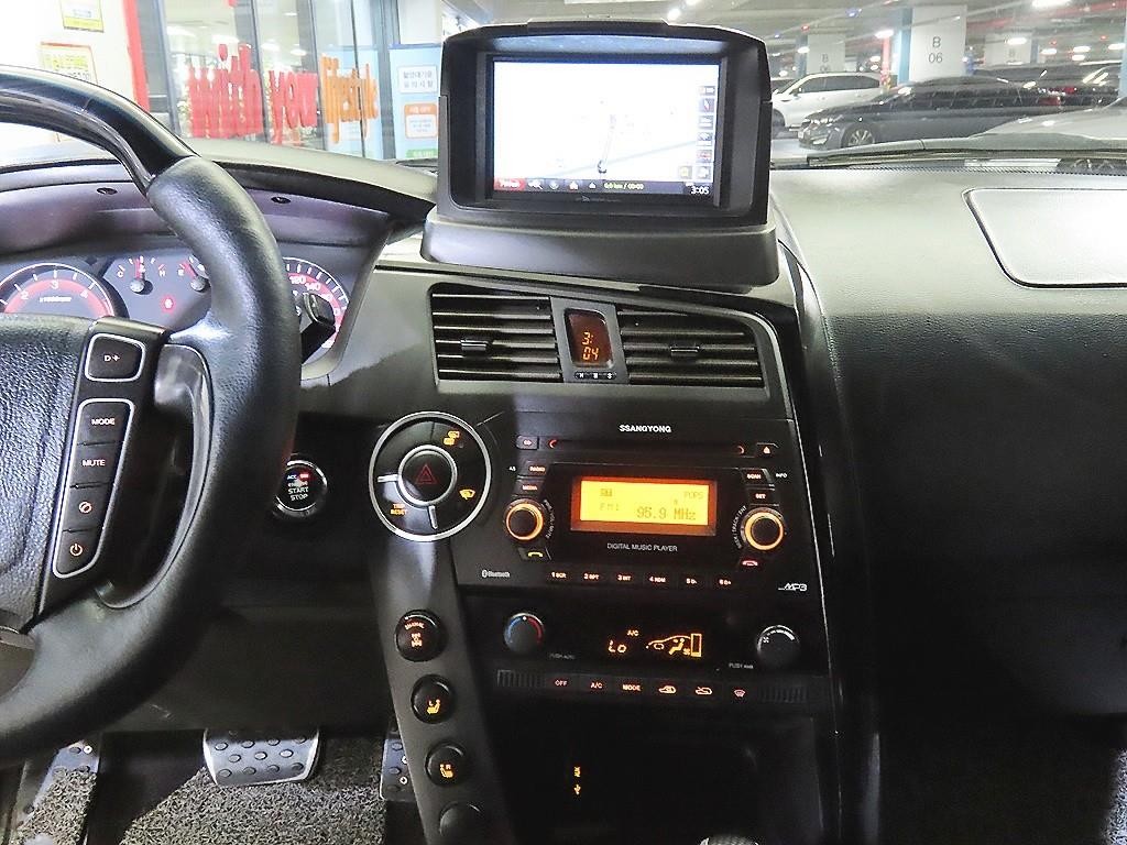 KG모빌리티(쌍용) 코란도 코란도스포츠 디젤 4WD CX7 패션 이미지 11
