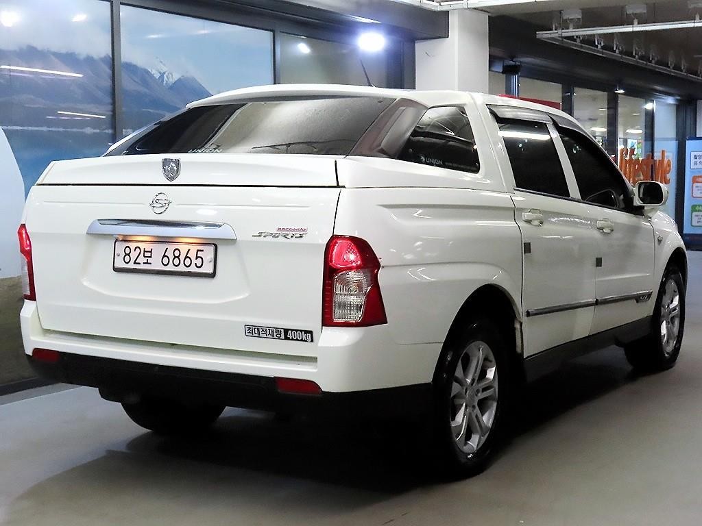 KG모빌리티(쌍용) 코란도 코란도스포츠 디젤 4WD CX7 패션 이미지 4