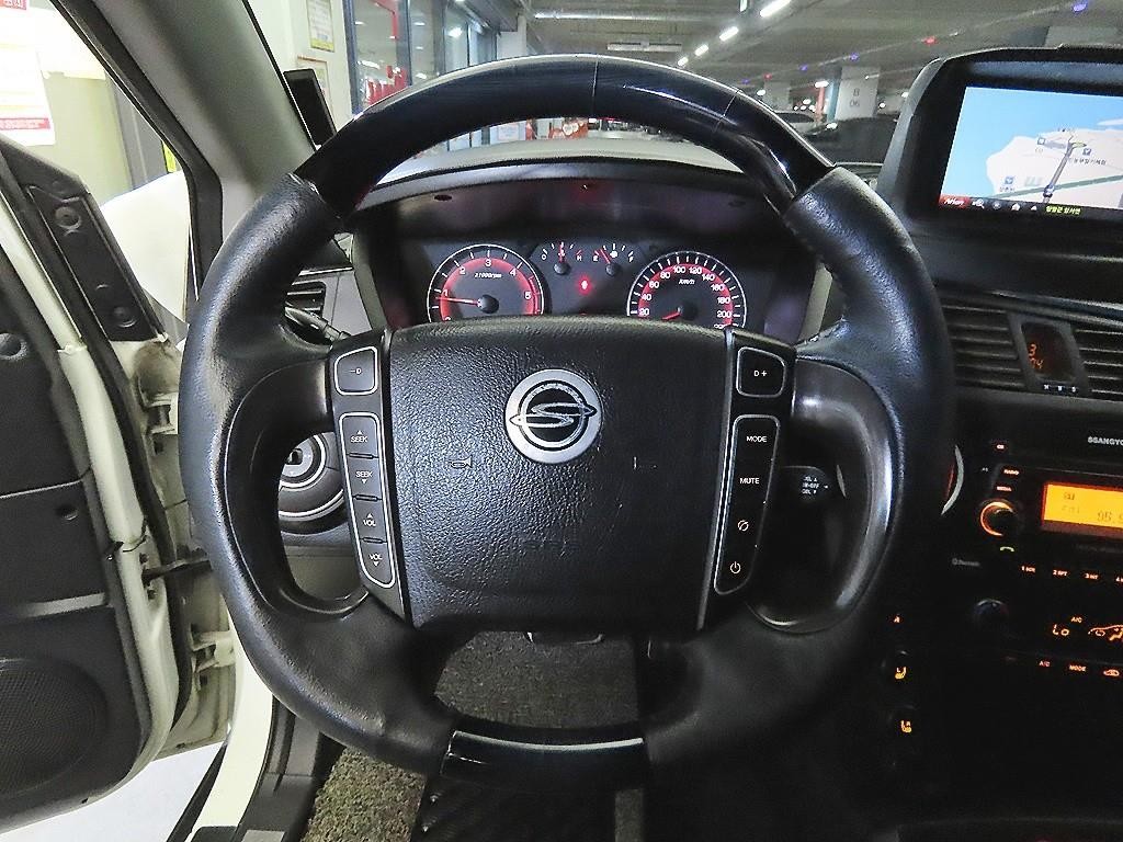 KG모빌리티(쌍용) 코란도 코란도스포츠 디젤 4WD CX7 패션 이미지 8