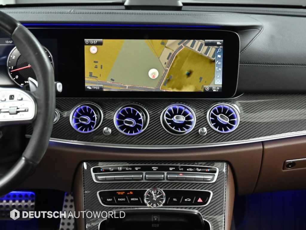 벤츠 E 클래스 E-클래스 W213 E63 AMG 4MATIC+ 이미지 14