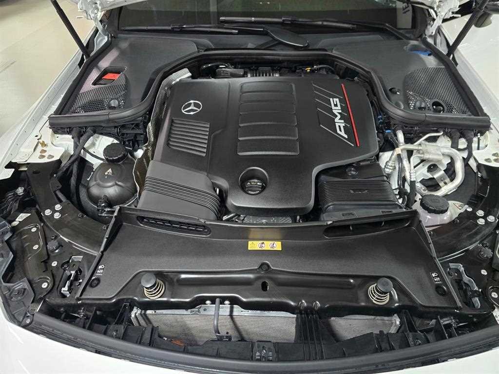 벤츠 AMG GT 4도어 43 4MATIC+ 이미지 13