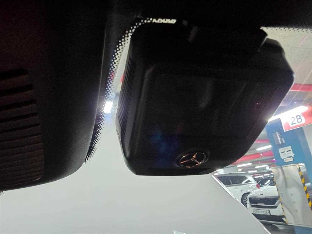 벤츠 AMG GT 4도어 43 4MATIC+ 이미지 17