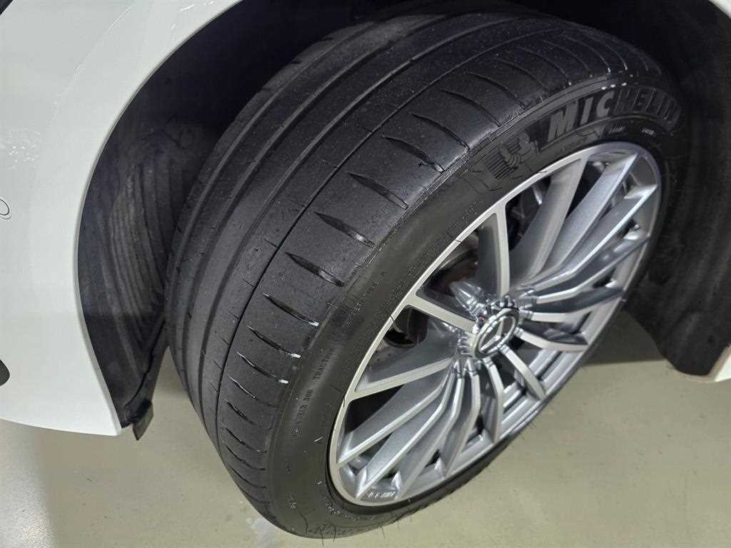 벤츠 AMG GT 4도어 43 4MATIC+ 이미지 19