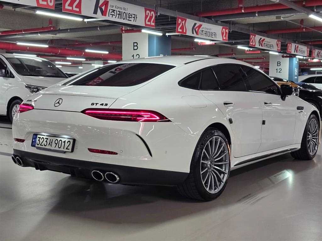 벤츠 AMG GT 4도어 43 4MATIC+ 이미지 5