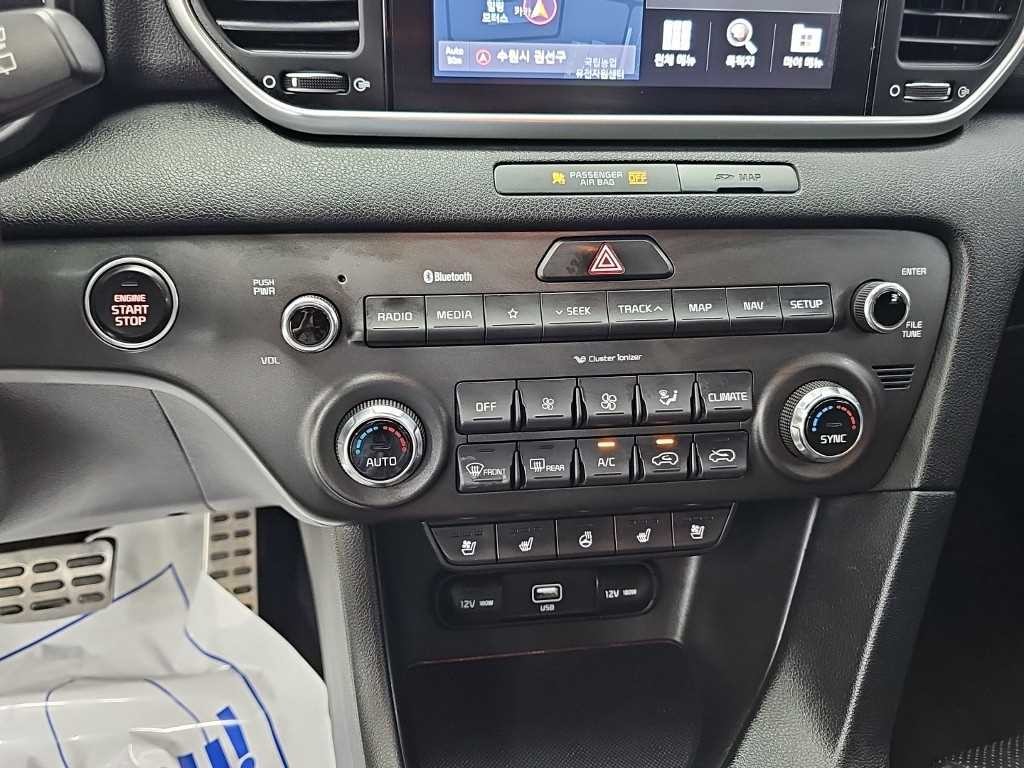 기아 스포티지 스포티지 더 볼드 2.0 디젤 2WD 프레스티지 이미지 10