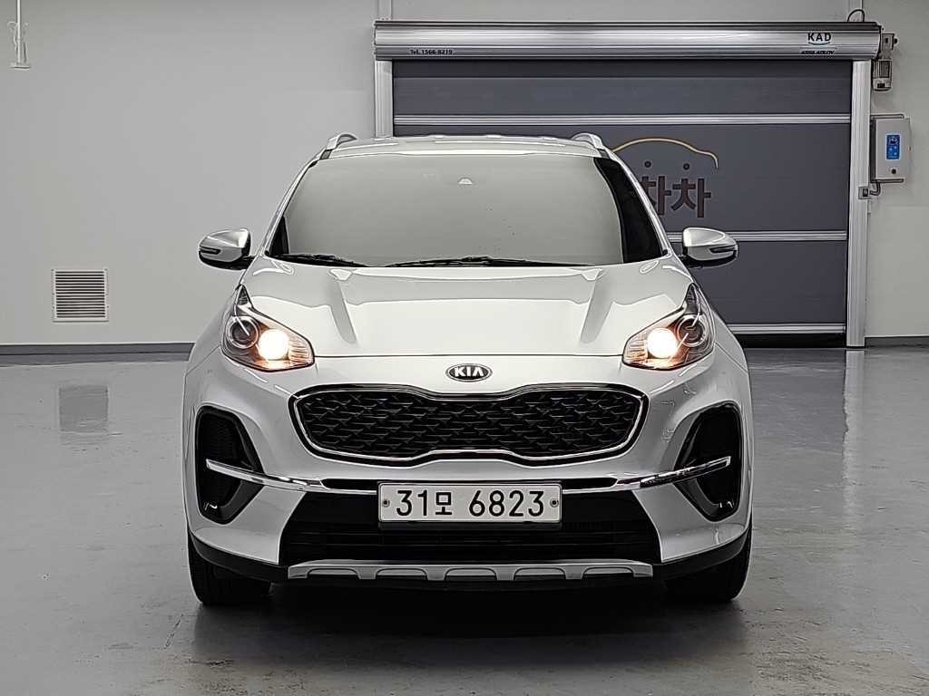 기아 스포티지 스포티지 더 볼드 2.0 디젤 2WD 프레스티지 이미지 2