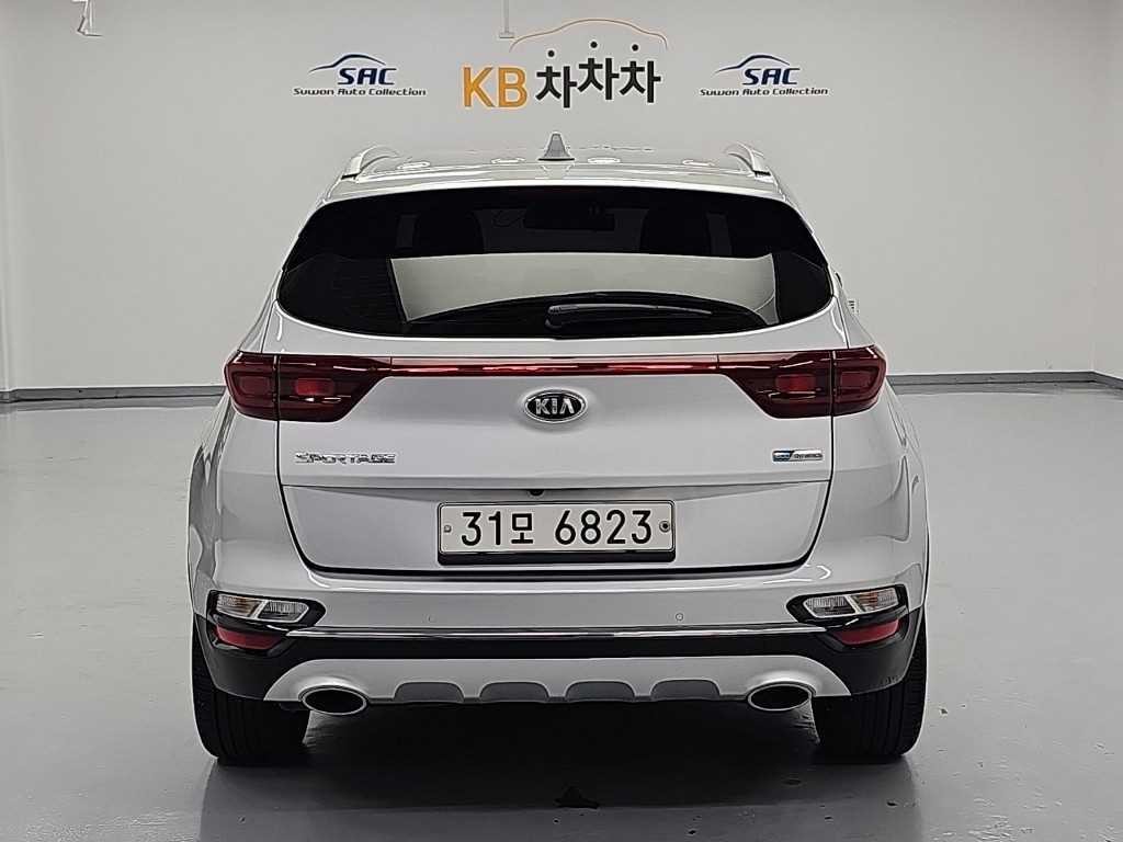 기아 스포티지 스포티지 더 볼드 2.0 디젤 2WD 프레스티지 이미지 3