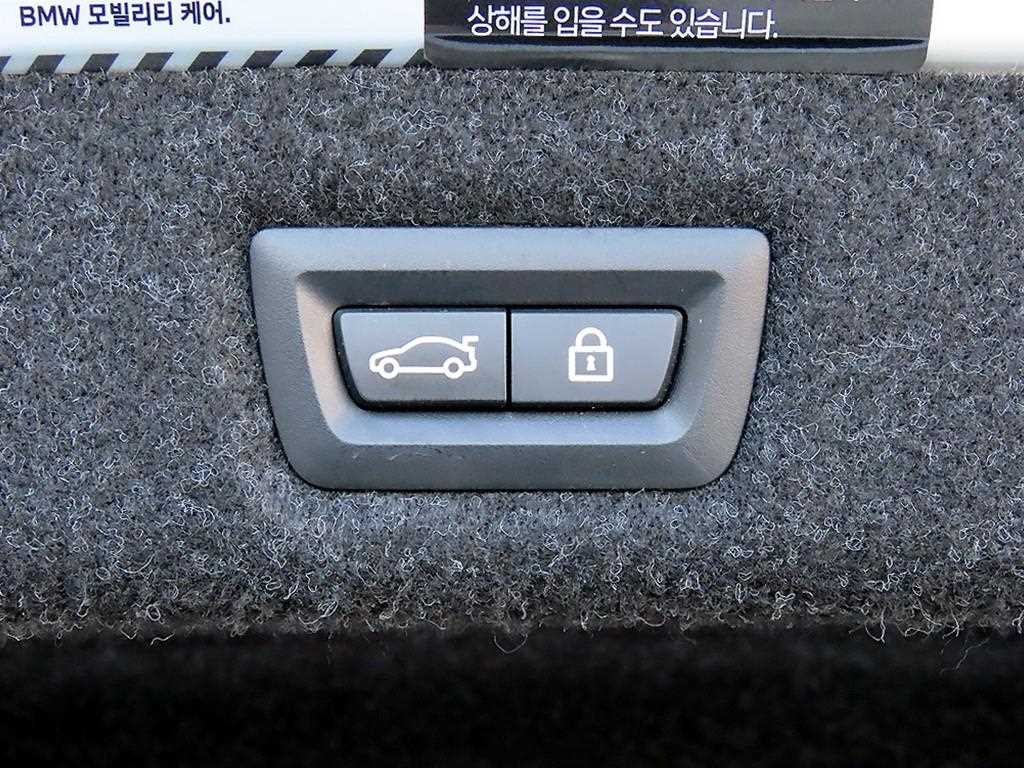 BMW 5시리즈 5시리즈 (G30) 523d 럭셔리 이미지 17