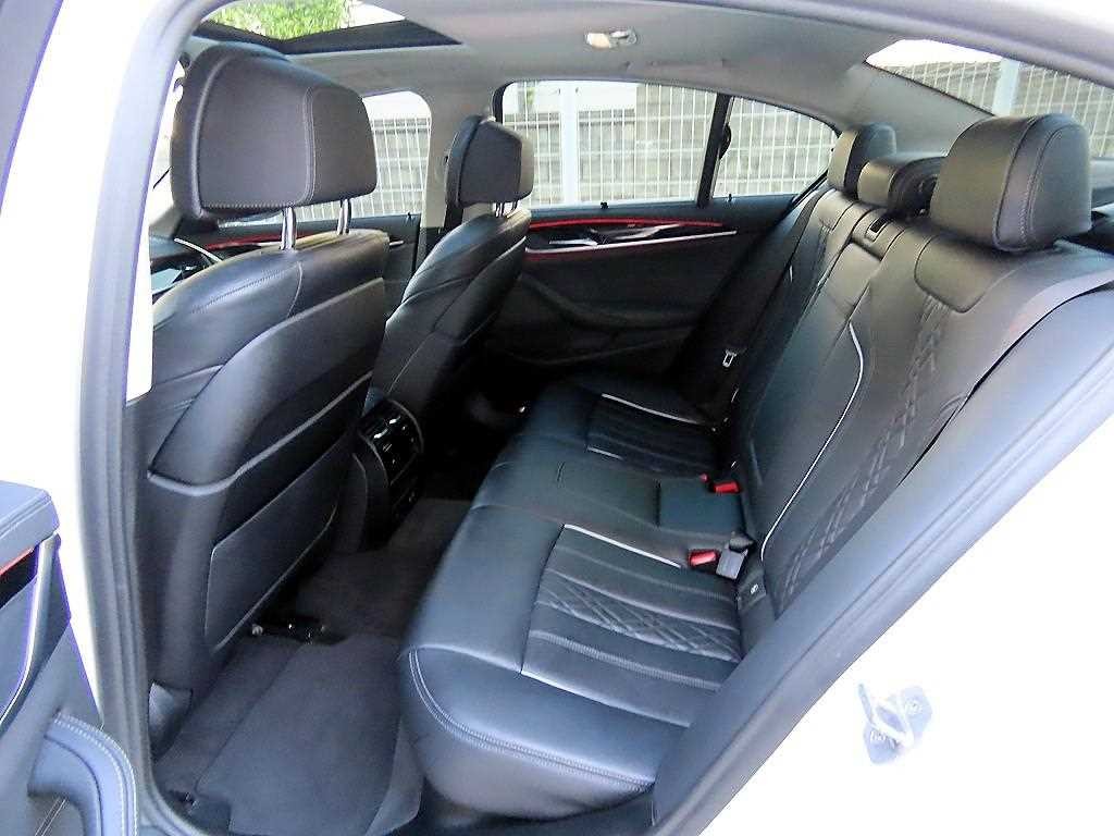 BMW 5시리즈 5시리즈 (G30) 523d 럭셔리 이미지 6