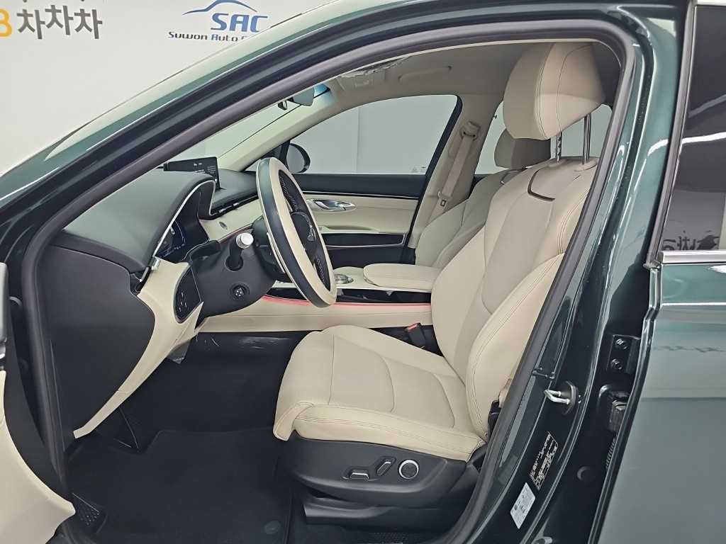 제네시스 GV70 2.5T 가솔린 2WD 기본형 이미지 11