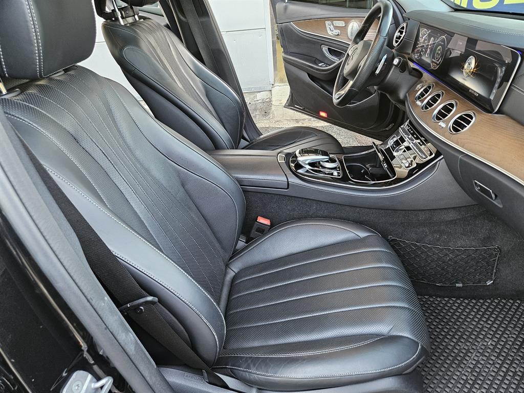 벤츠 E 클래스 E-클래스 W213 E300 4MATIC 익스클루시브 이미지 13