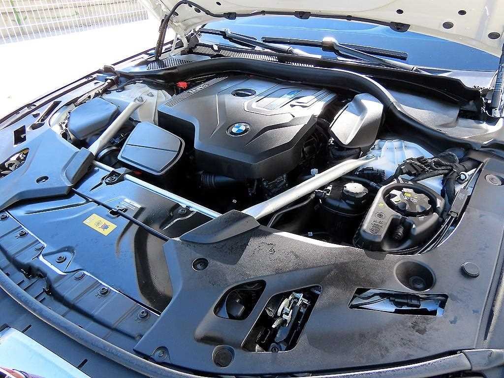 BMW 5시리즈 5시리즈 (G30) 530e 럭셔리 이미지 19