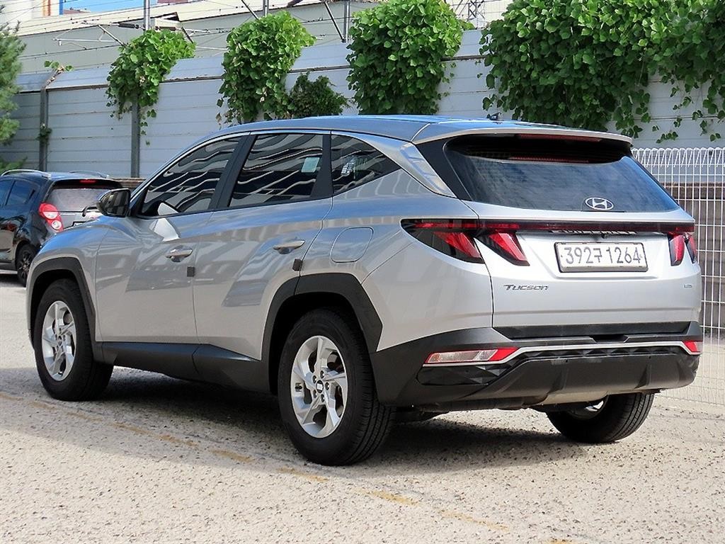 현대 투싼 투싼 (NX4) 디젤 2.0 4WD 모던 이미지 3