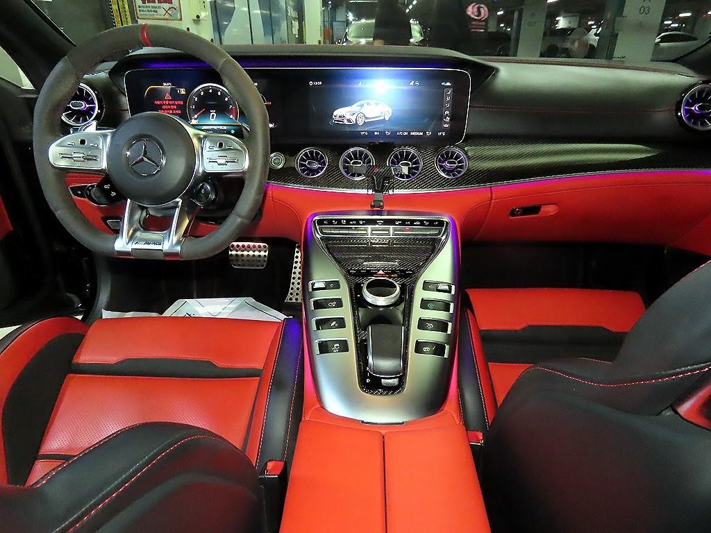 벤츠 AMG GT 4도어 63 S 4MATIC+ 이미지 10