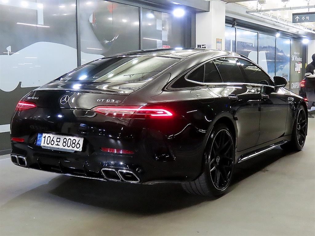 벤츠 AMG GT 4도어 63 S 4MATIC+ 이미지 4