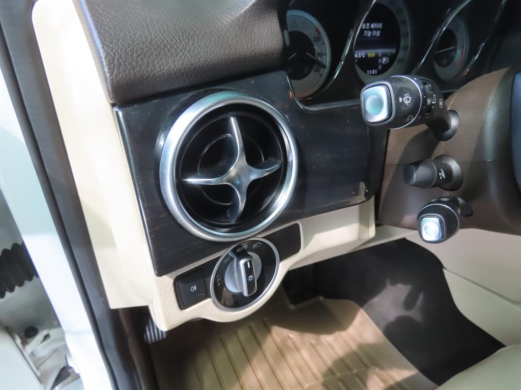벤츠 GLK 클래스 GLK클래스 X204 GLK220 CDI 블루이피션시 이미지 11
