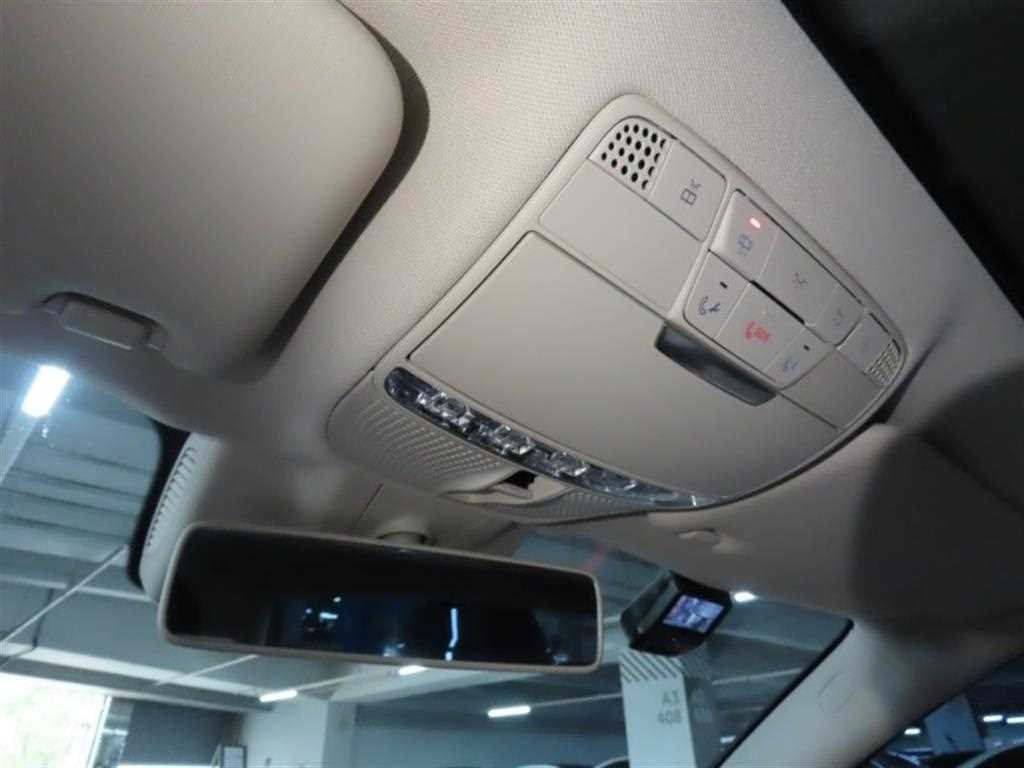 벤츠 E 클래스 E-클래스 W213 E200 아방가르드 이미지 11