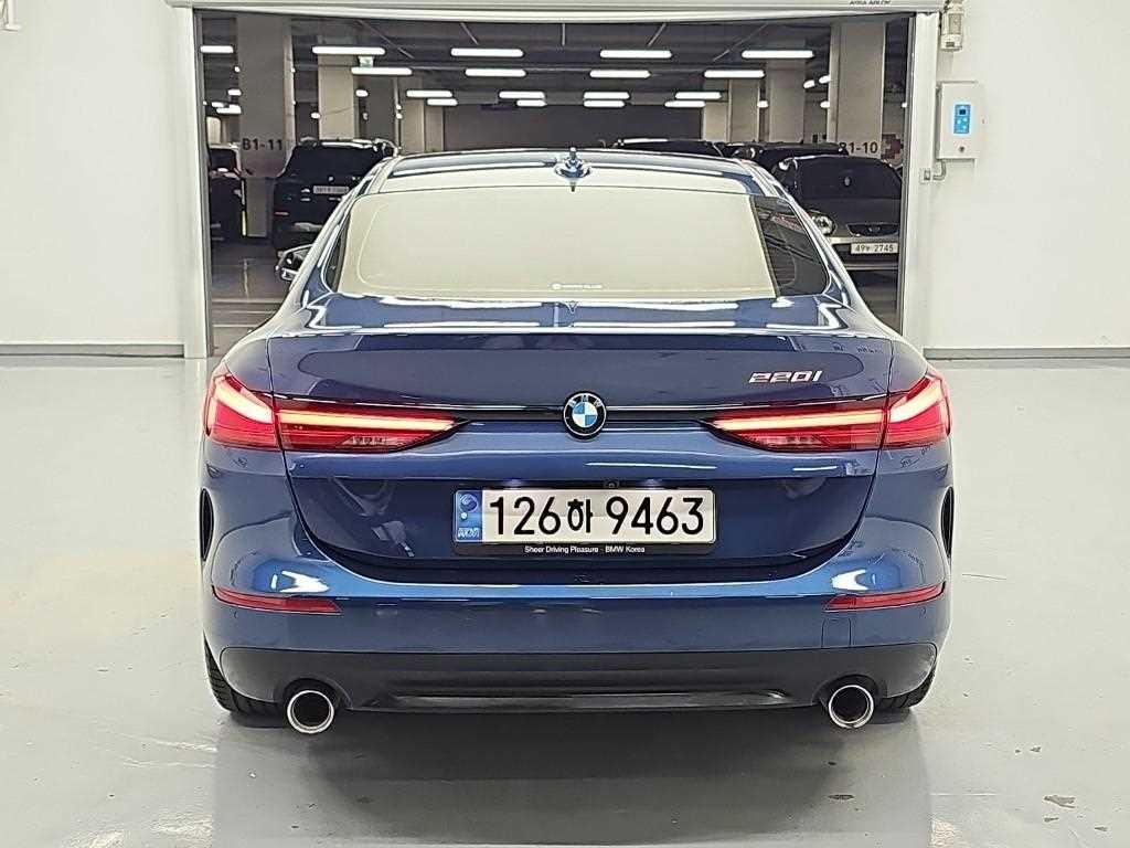 BMW 2시리즈 2시리즈 그란쿠페 (F44) 220i 어드밴티지 이미지 3