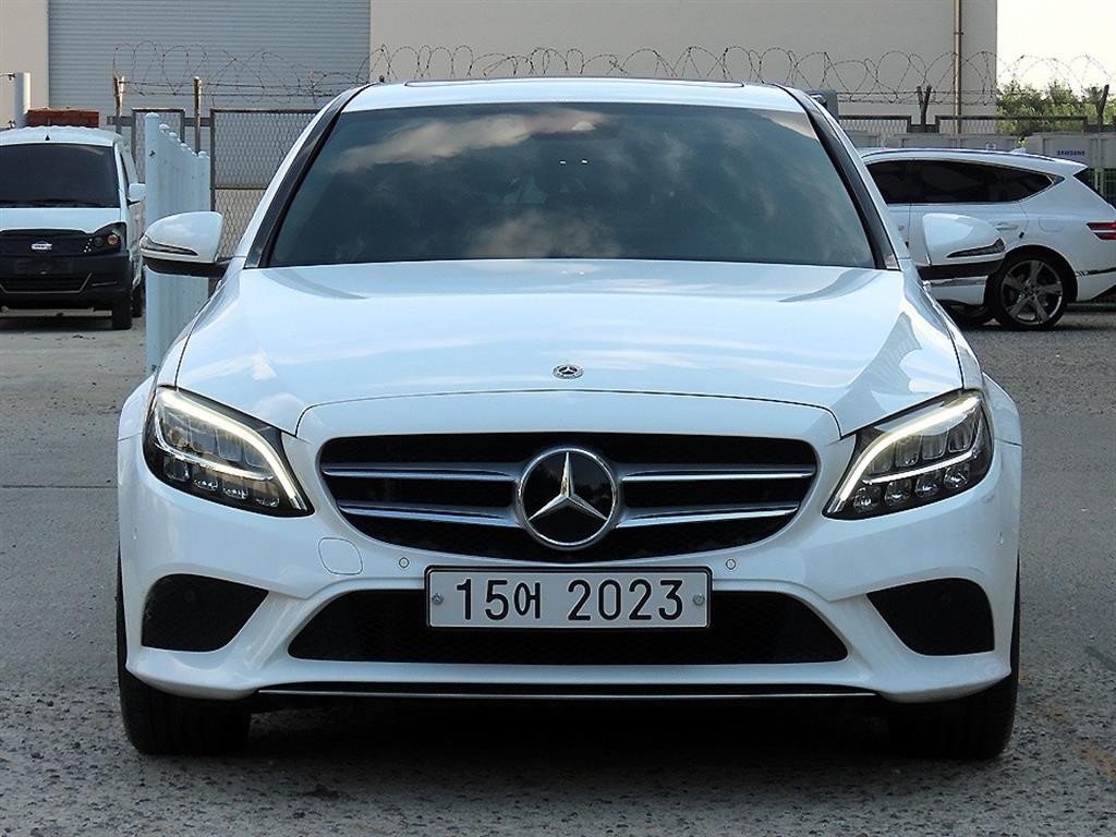 벤츠 C 클래스 C클래스 W205 C220 d 아방가르드 이미지 1