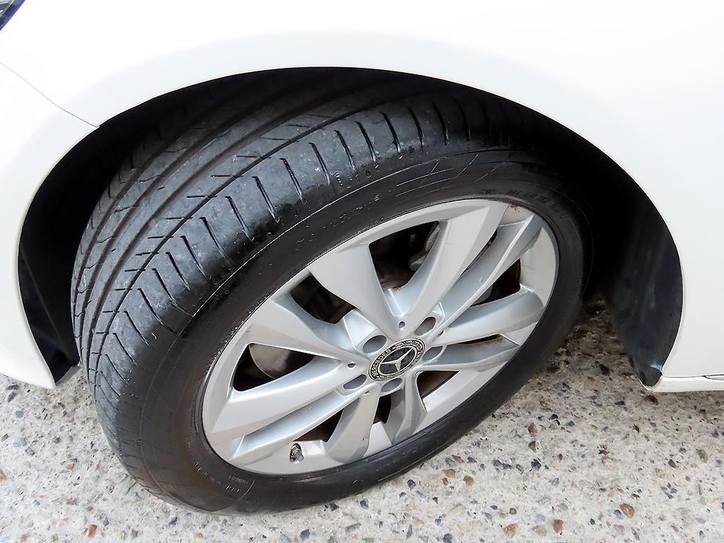 벤츠 C 클래스 C클래스 W205 C220 d 아방가르드 이미지 20