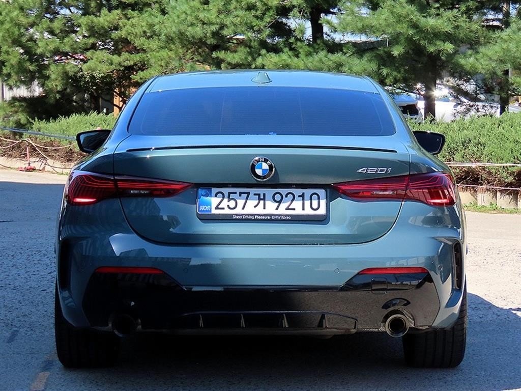 BMW 4시리즈 4시리즈 (G22) 420i 쿠페 M 스포츠 프로 이미지 4