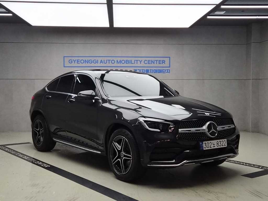 벤츠 GLC 클래스 GLC클래스 X253 GLC 300 4MATIC 쿠페 이미지 1