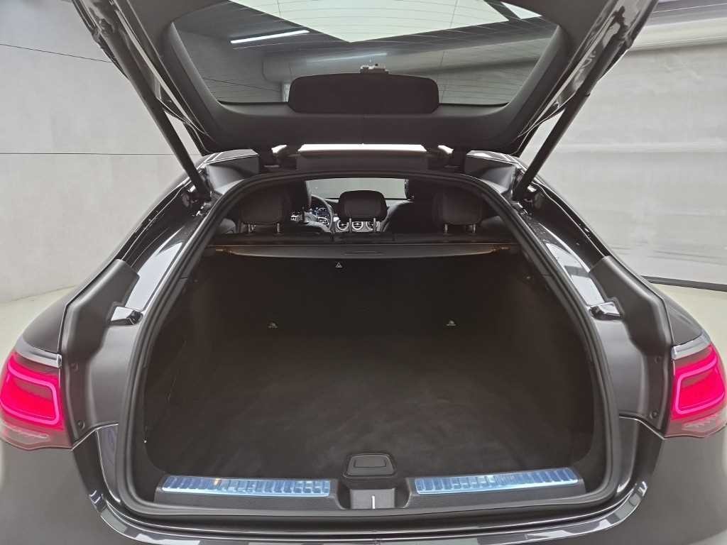 벤츠 GLC 클래스 GLC클래스 X253 GLC 300 4MATIC 쿠페 이미지 16