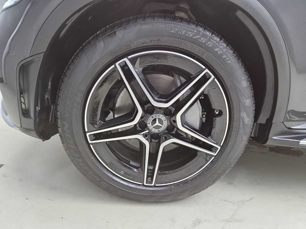 벤츠 GLC 클래스 GLC클래스 X253 GLC 300 4MATIC 쿠페 이미지 18