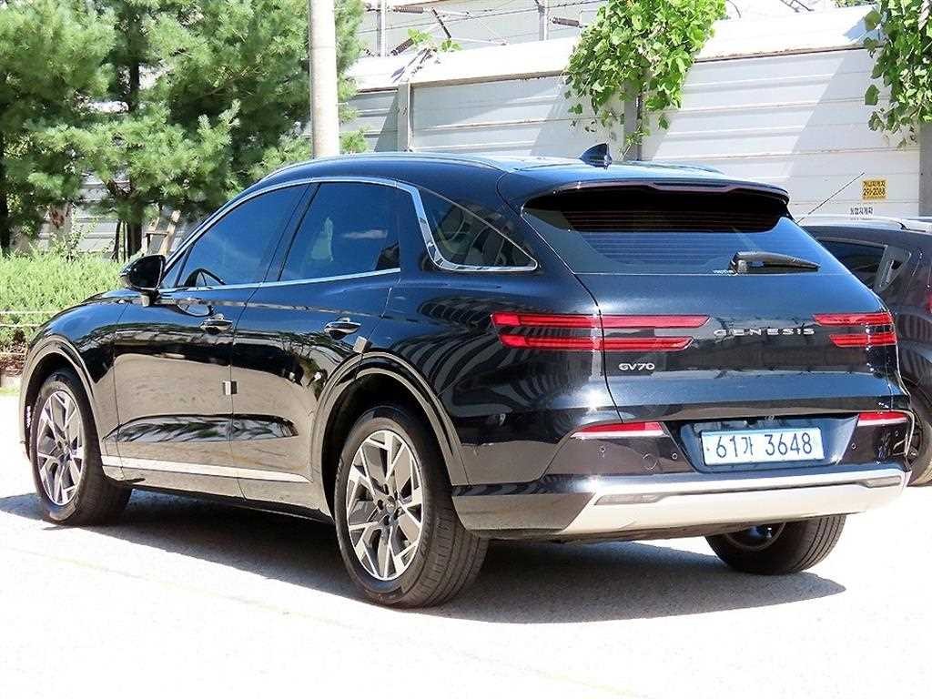 제네시스 GV70 일렉트리파이드 GV70 e-AWD 이미지 3