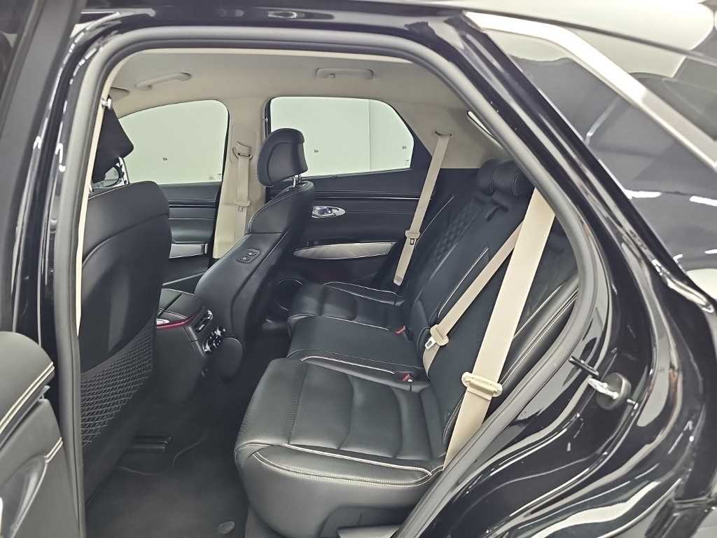 제네시스 GV70 일렉트리파이드 GV70 e-AWD 이미지 12