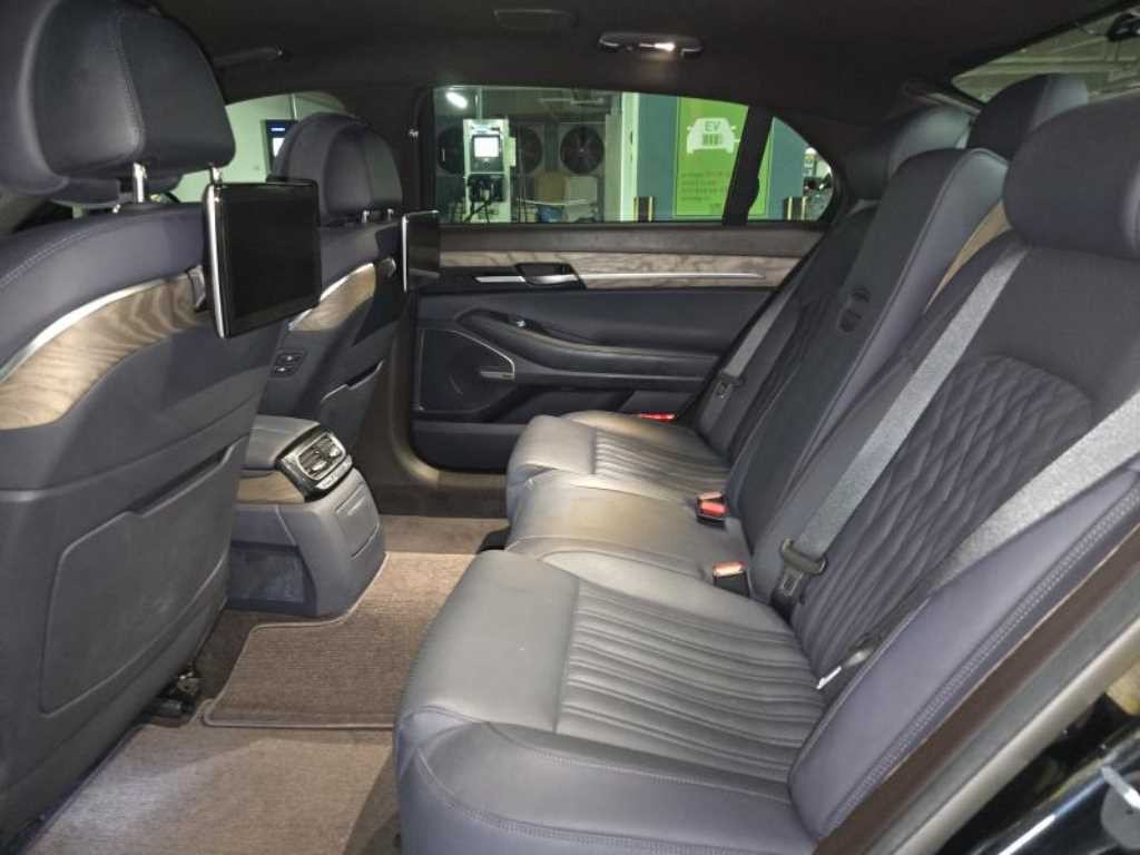 제네시스 G90 3.8 GDI AWD 프리미엄 럭셔리 이미지 8