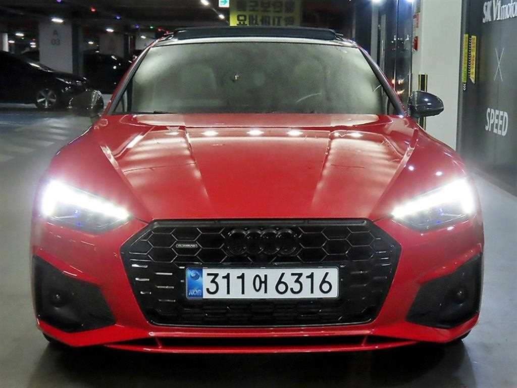 아우디 A5 A5 (F5) 45 TFSI 콰트로 스포트백 이미지 2