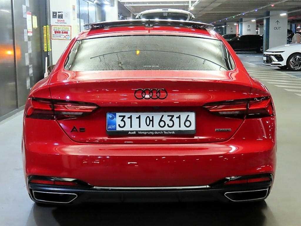 아우디 A5 A5 (F5) 45 TFSI 콰트로 스포트백 이미지 5