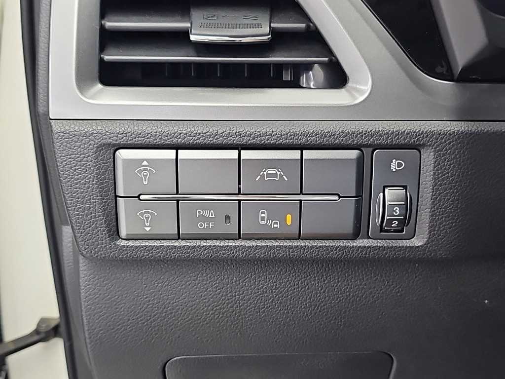 KG모빌리티(쌍용) 코란도 뷰티풀코란도 2WD 가솔린 1.5 C5 플러스 이미지 18