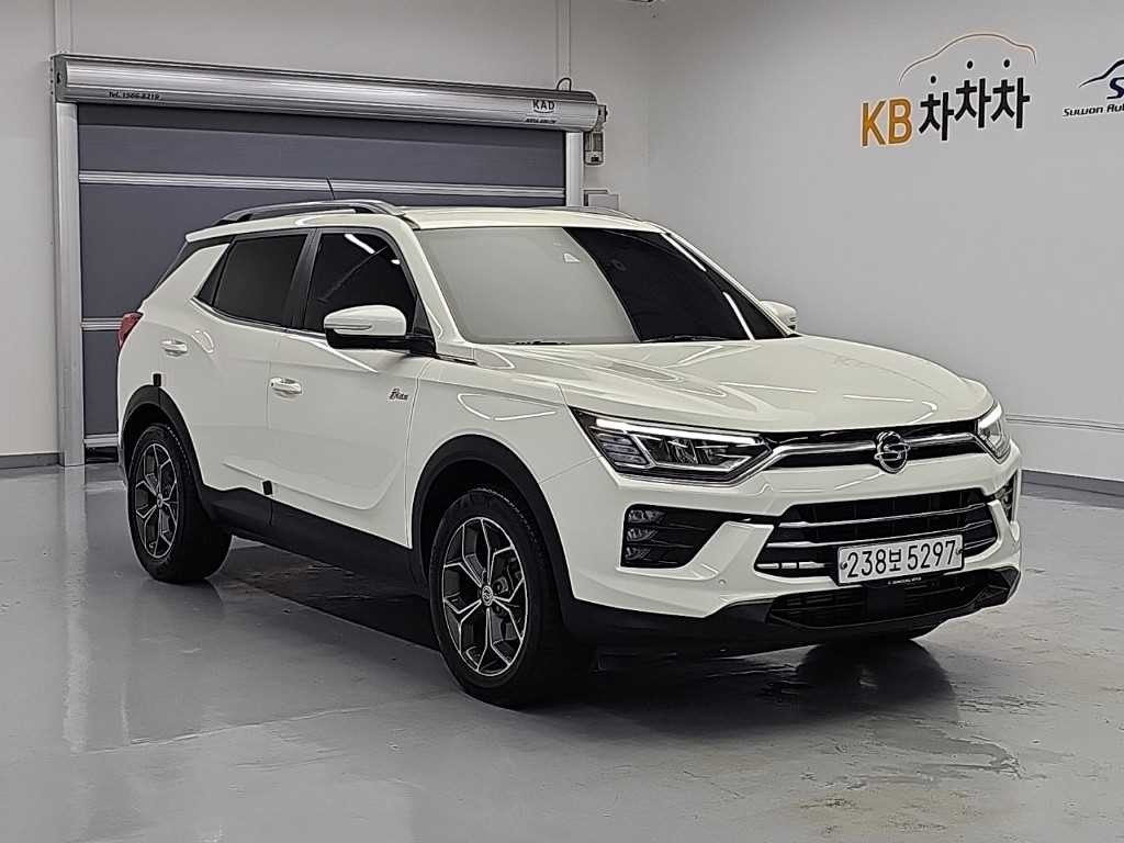 KG모빌리티(쌍용) 코란도 뷰티풀코란도 2WD 가솔린 1.5 C5 플러스 이미지 4