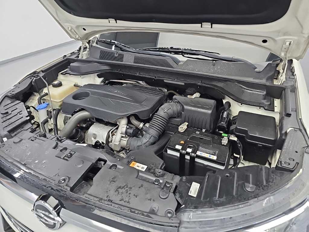 KG모빌리티(쌍용) 코란도 뷰티풀코란도 2WD 가솔린 1.5 C5 플러스 이미지 5