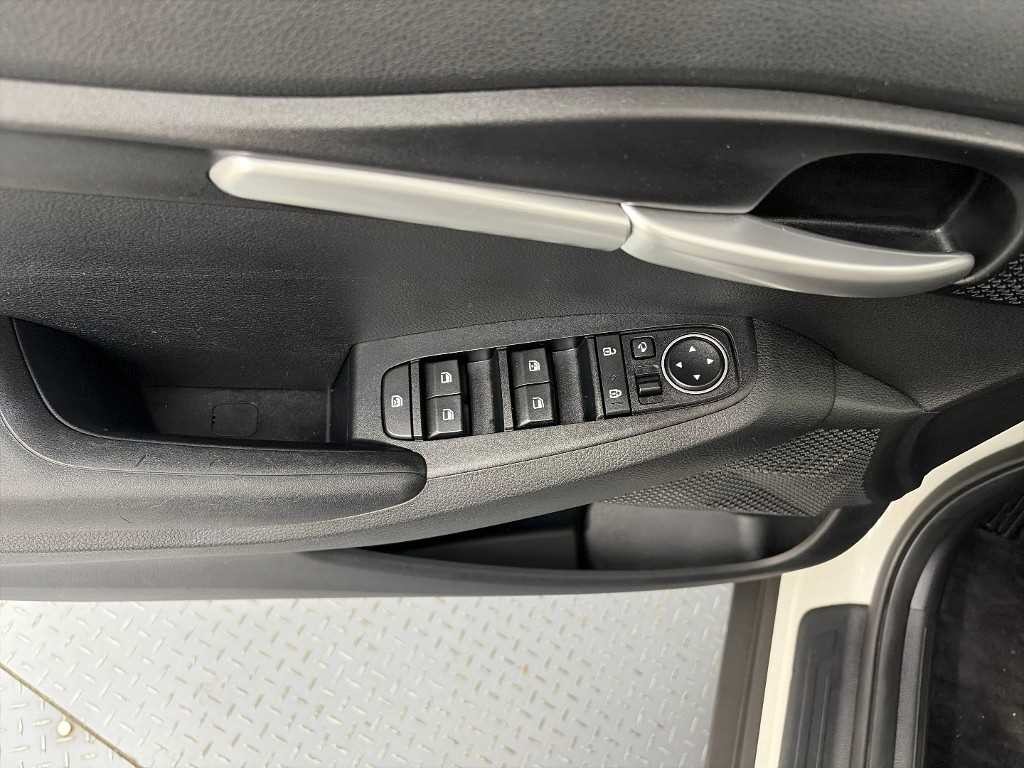 기아 셀토스 가솔린 1.6 터보 2WD 프레스티지 이미지 16